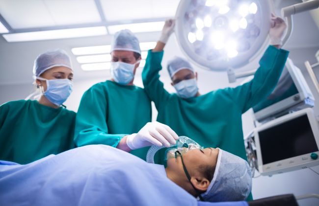 quirofano-medicos