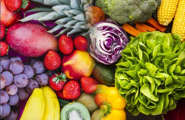 frutas-uvas-frutillas-verduras-repollo-lechuga 