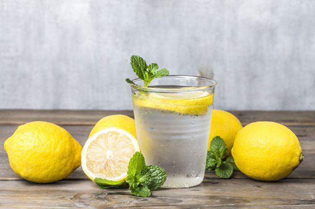 agua-limones