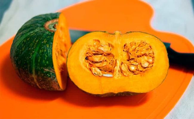 zapallo-partido-mitad-semillas