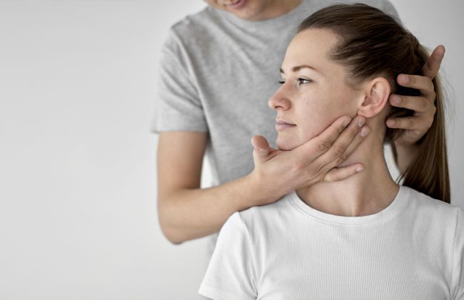 mujer-fisioterapeuta