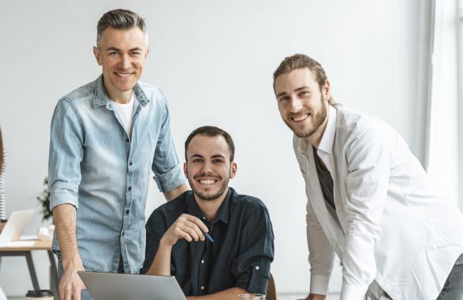 hombres-jovenes-adultos