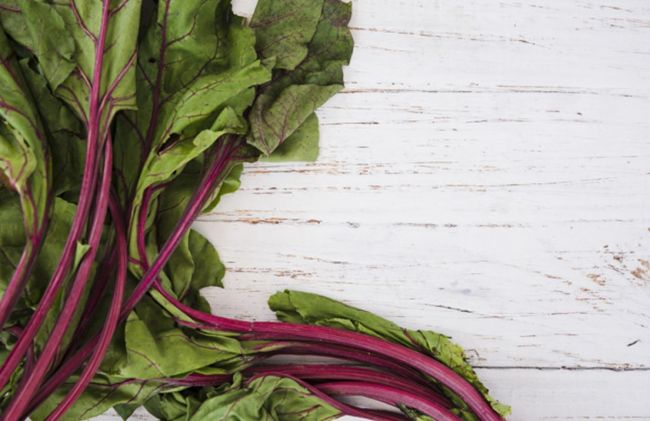 hojas-remolacha