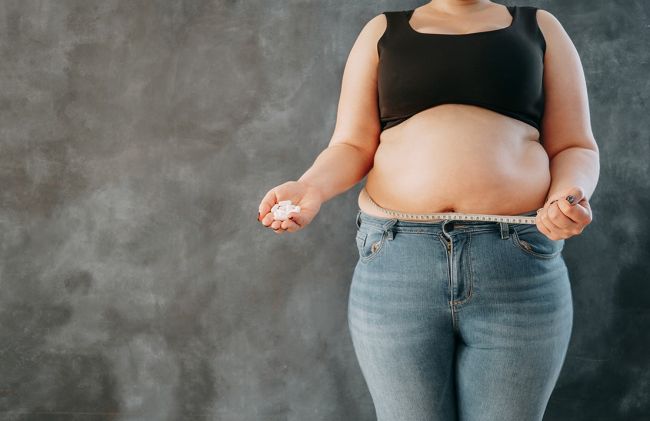 mujer-liquido-abdomen