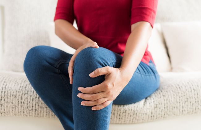 mujer-dolor-pierna