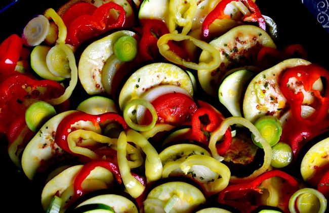 vegetales-cebolla-pimiento-rojo