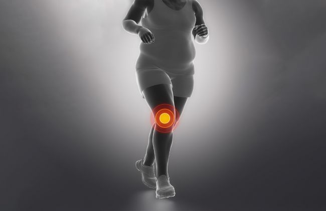 mujer-dolor-rodillas