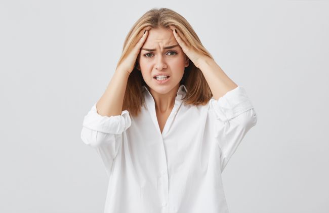 mujer-dolor-cabeza